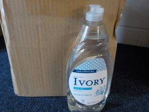 lot 143 image: 8 - 24 oz Bottles Ivory Dish Soap...