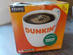 lot 166 image: 44 Kcups Keurig Dunkin Decaf...