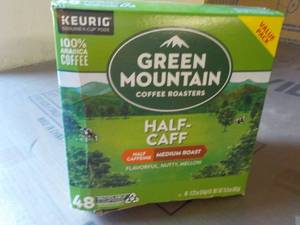 lot 172 image: Keurig Green Mountain 48 Kcups Half...