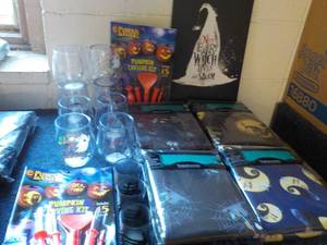 lot 185 image: Metal Halloween Sign, Glasses, Tabl...