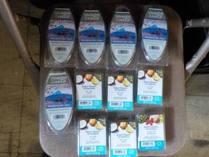 lot 200 image: Wax Melts...