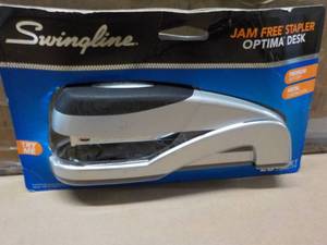 lot 249 image: Swingline Jam Free Stapler...