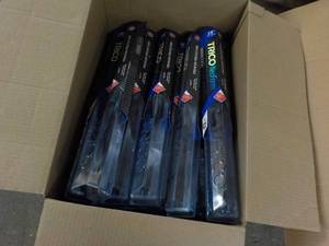lot 321 image: 25 Trico 19 Wiper Blades...