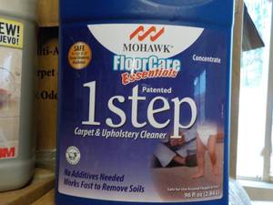 lot 341 image: 96 oz Jug Mohawk 1 Step Carpet and ...