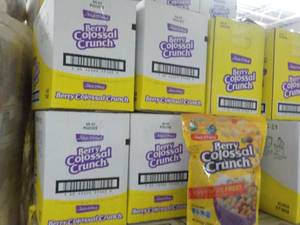 lot 392 image: 5 Boxes Malt O Meal Berry Colossal ...