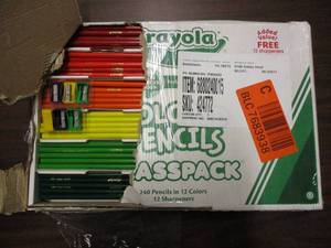 lot 17 image: Crayola Colored Pencils...