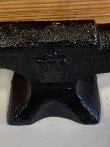 Vintage International Harvesters Metal Anvil 4 Inch Wide