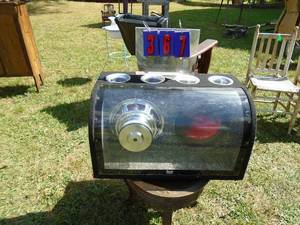 lot 367 image: 450 watt amplifier & subwoofer. As shown.