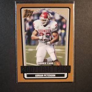 lot 17 image: Adrian Peterson Draft Pick Rookie Card Topps DPP #135
