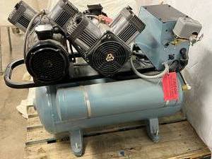 WOWOW MSRP $12,000 Air Techniques Airstar 50&nbspOilless 5-7 User Dental Compressor - Just Removed From A Working Environment - Guaranteed To Work&nbsp 1st Pic Is A Stock Photo