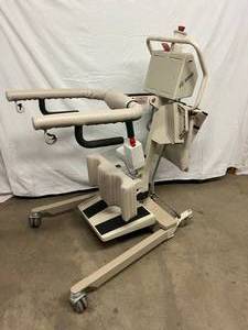 WOWOW WE HAVE ANOTHER ONE MSRP $8,000&nbspEZ Way Smart Stand Sit to Stand Patient Lift 400lb Capacity Battery Powered&nbspWRemote, Sling , Battery &amp Charger - EXCELLENT WORKING CONDITION&nbsp See Youtube To See How This Fantastic Lift Operates