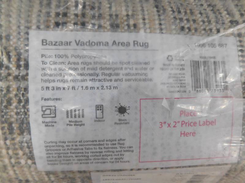 lot 92 image: Bazaar Vadoma Grey 5 ft. 3 in. x 7 ft. Geometric Area Rug