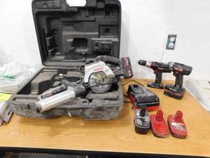 lot 28 image: 6 PC Craftsman Power Tool Lot 18v.