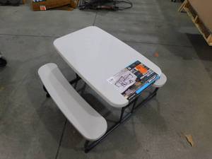lot 34 image: Lifetime Kids Folding Picnic Table