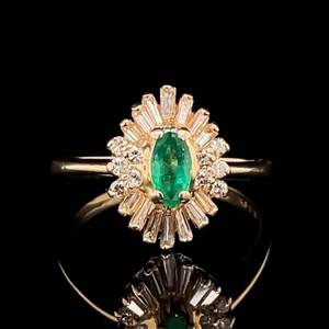 Gorgeous 0.60ctw Natural Emerald & Diamond Ballerina Fan Cocktail Ring in 14k Yellow Gold $1950 Retail