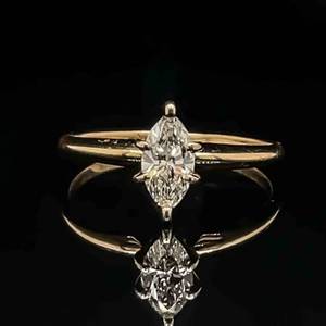 Glistening Classic 0.50ctw Diamond Marquise Solitaire Ring in Yellow Gold