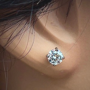 Diamond Stud Earrings 1.01ctw. in 14k White Gold Settings. VS Clarity,  Never Worn  $2970 Retail