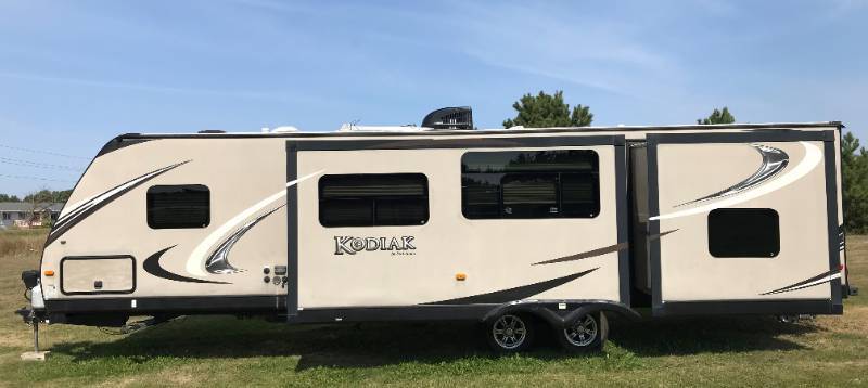 2012 Kodiak by Dutchmen 300 BHSL Camper