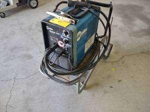 lot 41 image: Miller Millermatic 130XP  Wire Weld...