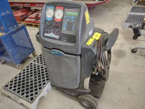 lot 84 image: SPX Ronibair Cooltech 700, Parts or...