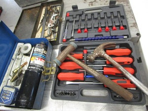 Screwdrivers, hammers, allen wrench...