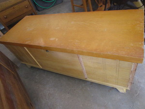 Lane cedar chest, blond finish, mis...