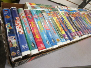 Childrens VHS tapes, mostly Disney...