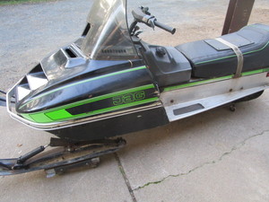 Vintage Arctic Cat Jag 2000, was ru...