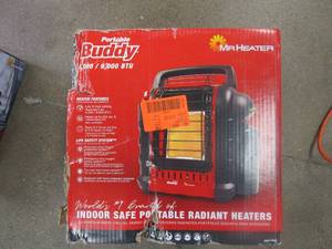 lot 351 image: MRHEATER Portable Buddy 9,000 BTU Radiant Propane Space Heater (OPEN BOX)