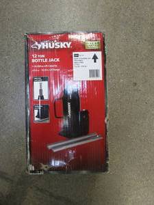 lot 381 image: HUSKY 12-Ton Hydraulic Bottle Jack (OPEN BOX)