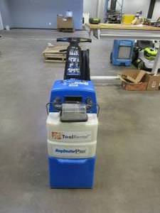 lot 424 image: RUG DOCTOR PRO WT-C2A (USED, TURNS ON)