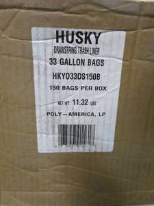 lot 428 image: HUSKY 33 Gal. Drawstring Trash Bags (150-Count) (OPEN BOX)