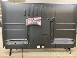 lot 1013 image: 50R6090G5 50 4K UHD HISENSE ROKU TV WITH HDR SUPPORT (TECHNICIAN TESTED LIKE-NEW)