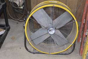 24 airmaxx tilt fan