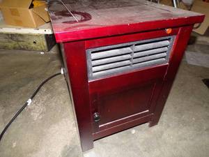 Cozy Home Heater consignor states works need bulb