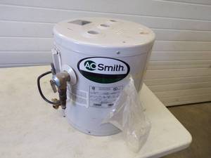 6 Gallon Hot water heater