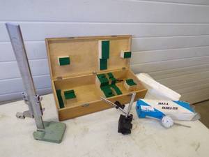 Height Guage with Case, Dial Indicator and Magnetic Holder