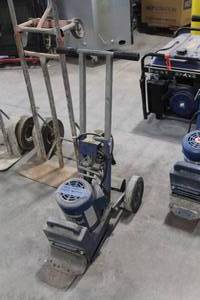 lot 314 image: Crain No. 710 Power Stripper 1-hp VCT Floor Scraper (for parts only)