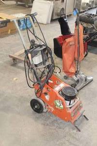 lot 328 image: General FCS16 Rip-R-Stripper CarpetVCTGlue Floor Stripper