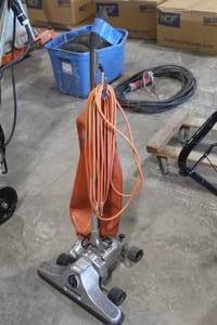 lot 321 image: Royal 45 Heavy Duty Commercial Floor Vacuum