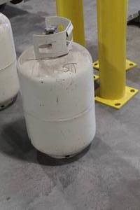 lot 338 image: 10-Gallon Propane Tank