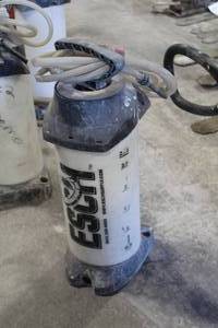 lot 463 image: Esch 2.6-Gallon Water Pump