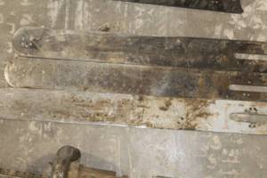 lot 483 image: Lot of (3) 16 Hydraulic Chain Saw Bars (used)