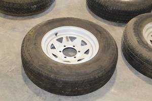 lot 508 image: Ranier ST ST22575R15 Trailer Tire with 15 6-Lug Rim