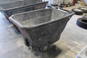 lot 519 image: Lot of (1) Debris Dump Cart