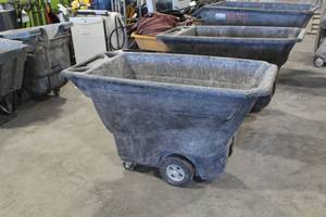lot 537 image: Debris Dump Cart