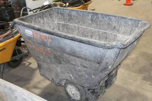 lot 539 image: Debris Dump Cart