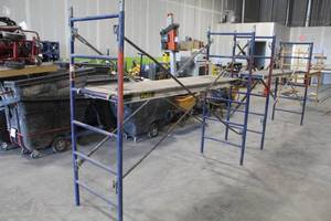 lot 408 image: Scaffolding 84x28x72 with 7 Aluminum Plank and Cross Members