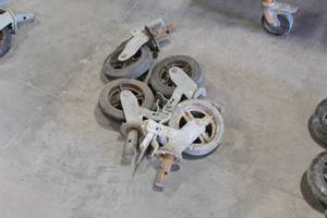 lot 417 image: Lot of (4) Scaffolding Tires