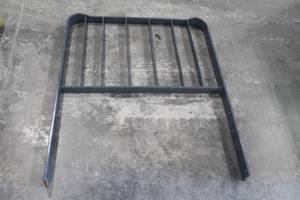 lot 422 image: Nissan Fork Lift Guard 37x46 (New)